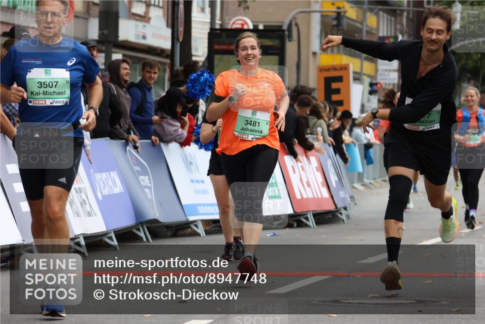21.09.2025 - PSD Bank Halbmarathon Strokosch-Dieckow http://msf.ph/oto/8947748 21.09.2025 12:28:01 Ziel 1677, 3478, 3481, 3507, 3594, 3600, 3615 meine-sportfotos.de