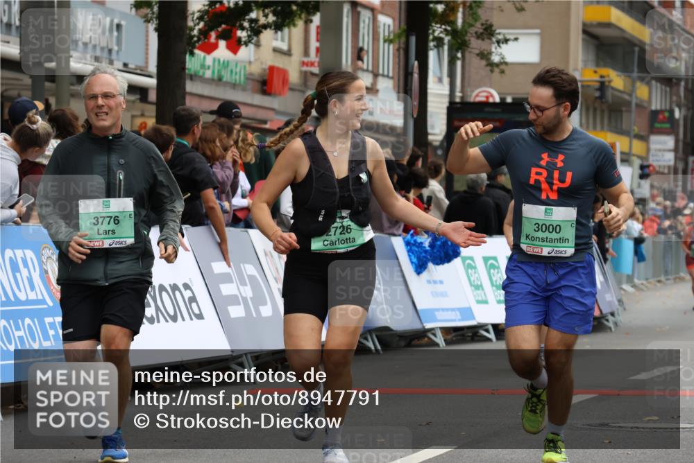 21.09.2025 - PSD Bank Halbmarathon Strokosch-Dieckow http://msf.ph/oto/8947791 21.09.2025 12:28:19 Ziel 2726, 3000, 3422, 3658, 3776 meine-sportfotos.de