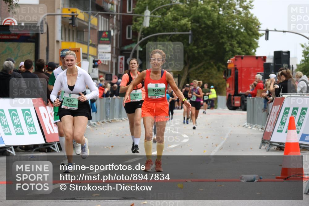 21.09.2025 - PSD Bank Halbmarathon Strokosch-Dieckow http://msf.ph/oto/8947834 21.09.2025 12:28:44 Ziel 1065, 1573, 1597, 3239, 3684 meine-sportfotos.de