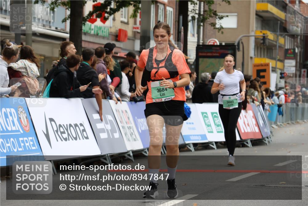 21.09.2025 - PSD Bank Halbmarathon Strokosch-Dieckow http://msf.ph/oto/8947847 21.09.2025 12:28:50 Ziel 1065, 1573, 3239, 3684, 3685 meine-sportfotos.de