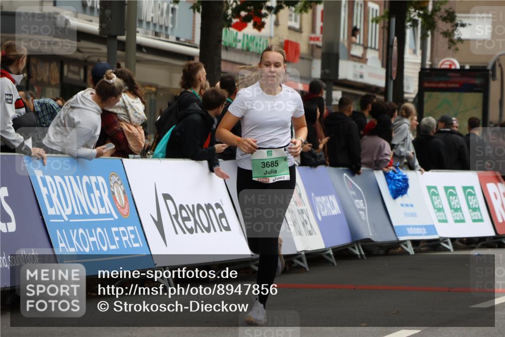 21.09.2025 - PSD Bank Halbmarathon Strokosch-Dieckow http://msf.ph/oto/8947856 21.09.2025 12:28:53 Ziel 1065, 1573, 3239, 3633, 3684, 3685 meine-sportfotos.de