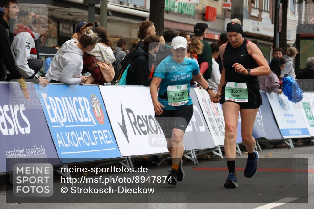 21.09.2025 - PSD Bank Halbmarathon Strokosch-Dieckow http://msf.ph/oto/8947874 21.09.2025 12:29:06 Ziel 1652, 3527, 3633, 3880, 3981 meine-sportfotos.de