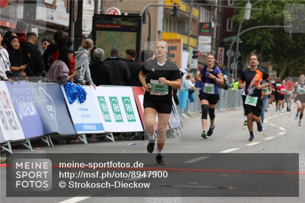 21.09.2025 - PSD Bank Halbmarathon Strokosch-Dieckow http://msf.ph/oto/8947900 21.09.2025 12:29:32 Ziel 1389, 2845, 3012, 3592, 3606, 3625, 3779, 3783 meine-sportfotos.de