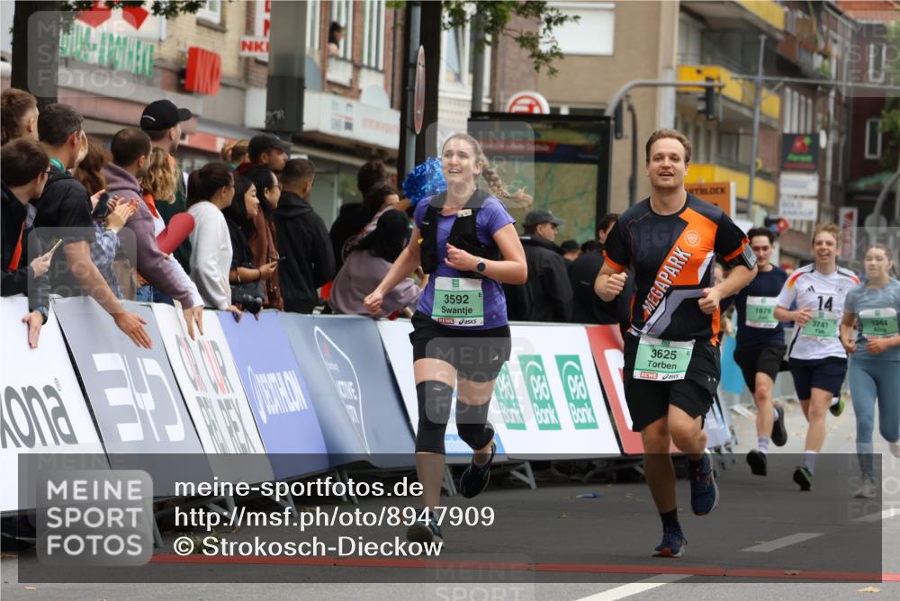 21.09.2025 - PSD Bank Halbmarathon Strokosch-Dieckow http://msf.ph/oto/8947909 21.09.2025 12:29:37 Ziel 1244, 1678, 2845, 3592, 3614, 3625, 3741, 3779 meine-sportfotos.de