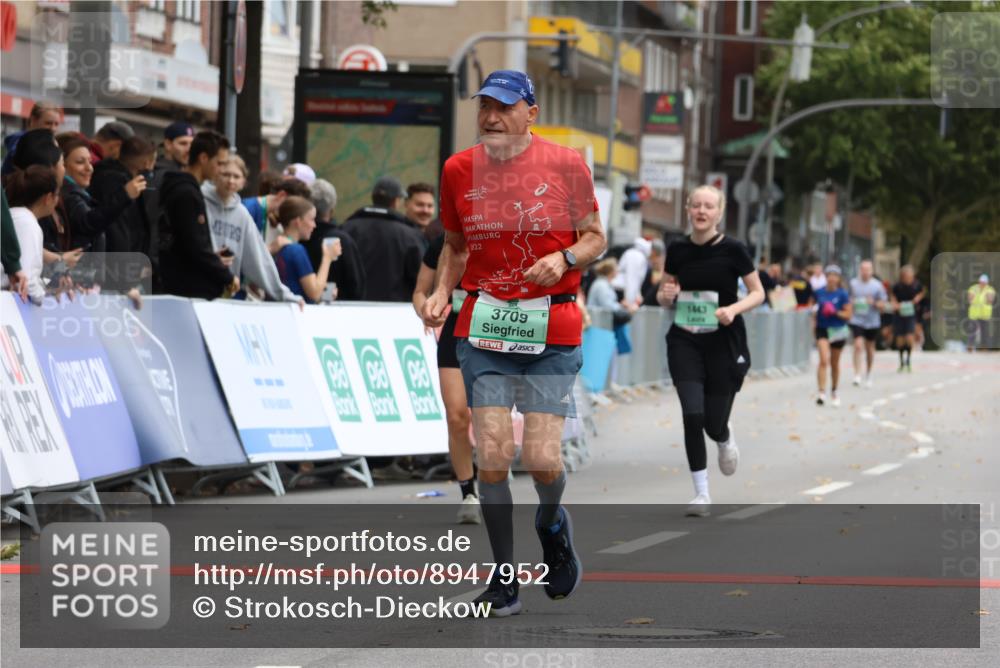 21.09.2025 - PSD Bank Halbmarathon Strokosch-Dieckow http://msf.ph/oto/8947952 21.09.2025 12:30:07 Ziel 1030, 1443, 2667, 3287, 3351, 3709, 4043 meine-sportfotos.de