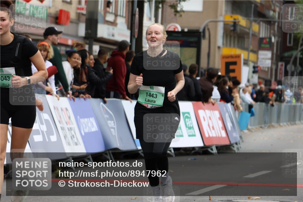 21.09.2025 - PSD Bank Halbmarathon Strokosch-Dieckow http://msf.ph/oto/8947962 21.09.2025 12:30:12 Ziel 1030, 1443, 3709, 4043 meine-sportfotos.de