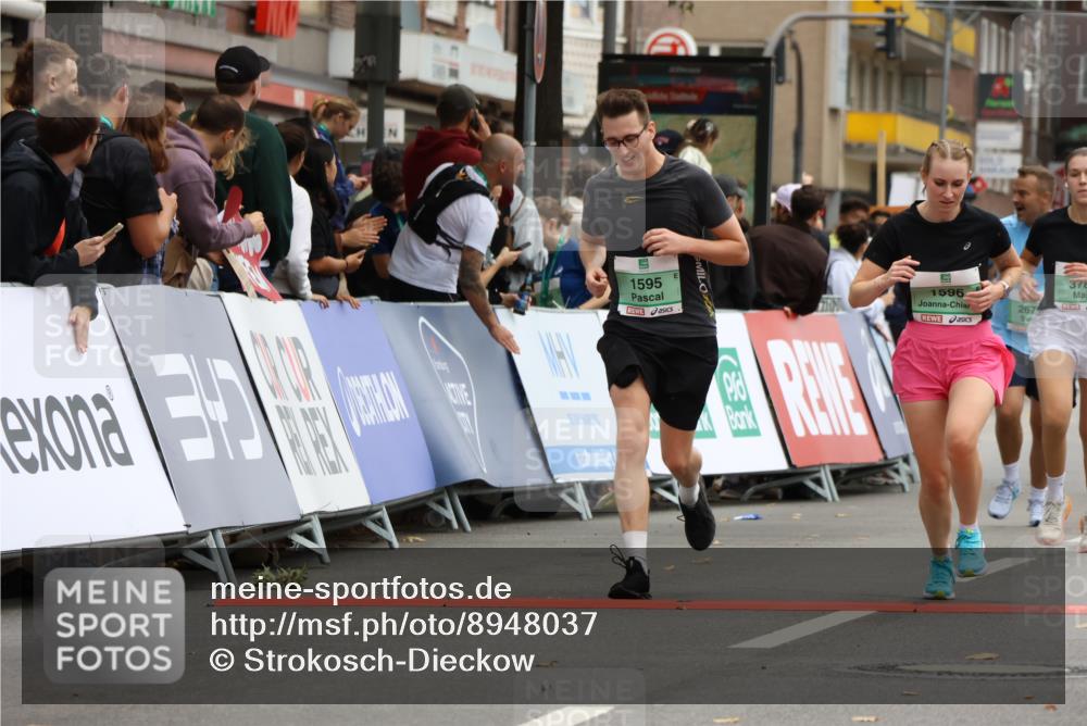 21.09.2025 - PSD Bank Halbmarathon Strokosch-Dieckow http://msf.ph/oto/8948037 21.09.2025 12:32:00 Ziel 1595, 1596, 2679, 3316, 3789, 3994 meine-sportfotos.de