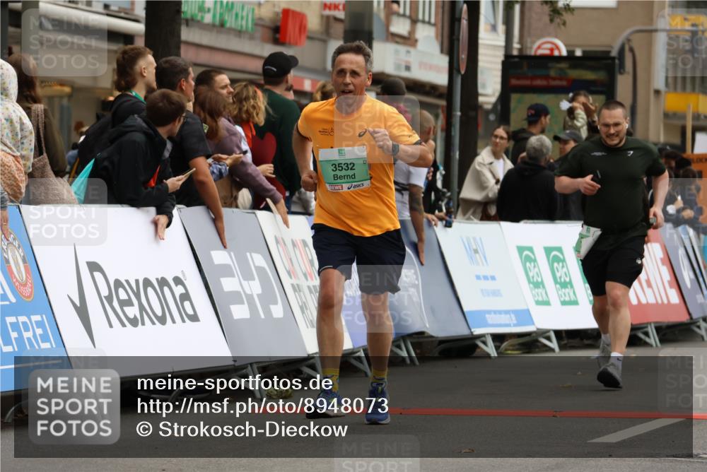 21.09.2025 - PSD Bank Halbmarathon Strokosch-Dieckow http://msf.ph/oto/8948073 21.09.2025 12:32:41 Ziel 3379, 3532, 3660 meine-sportfotos.de