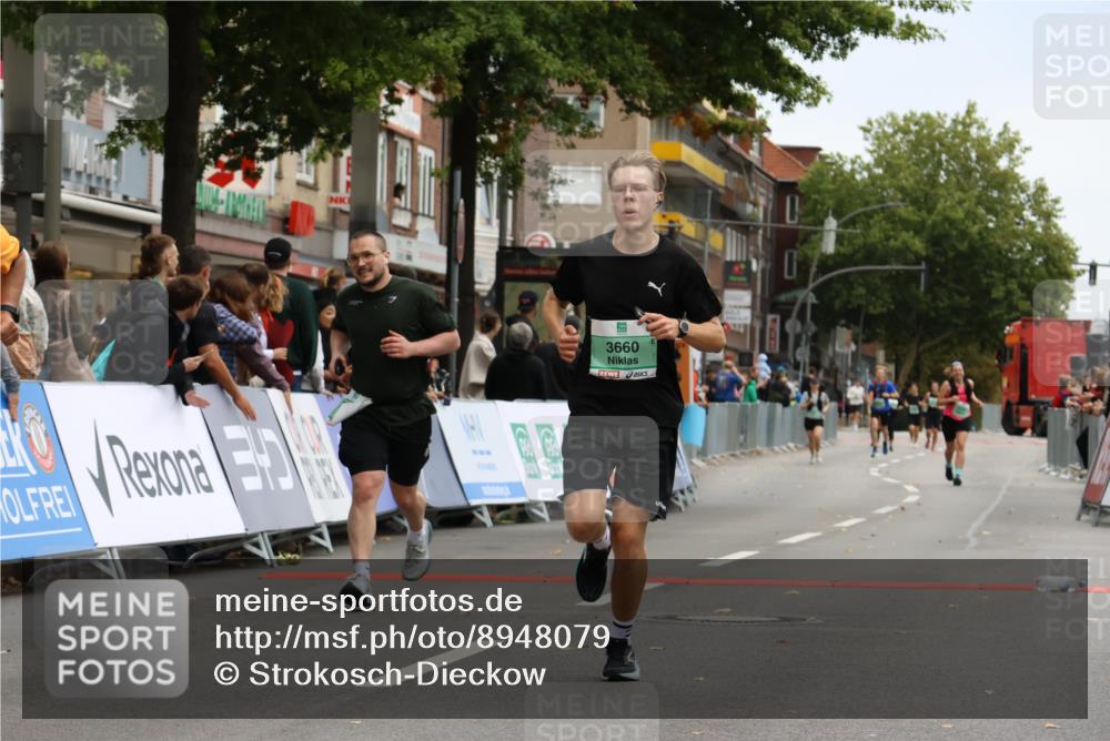 21.09.2025 - PSD Bank Halbmarathon Strokosch-Dieckow http://msf.ph/oto/8948079 21.09.2025 12:32:44 Ziel 3379, 3532, 3660 meine-sportfotos.de