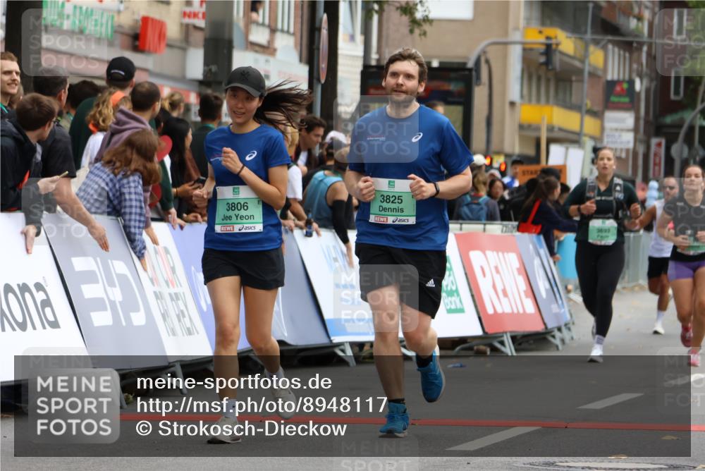 21.09.2025 - PSD Bank Halbmarathon Strokosch-Dieckow http://msf.ph/oto/8948117 21.09.2025 12:33:50 Ziel 1650, 3401, 3509, 3693, 3697, 3806, 3825 meine-sportfotos.de