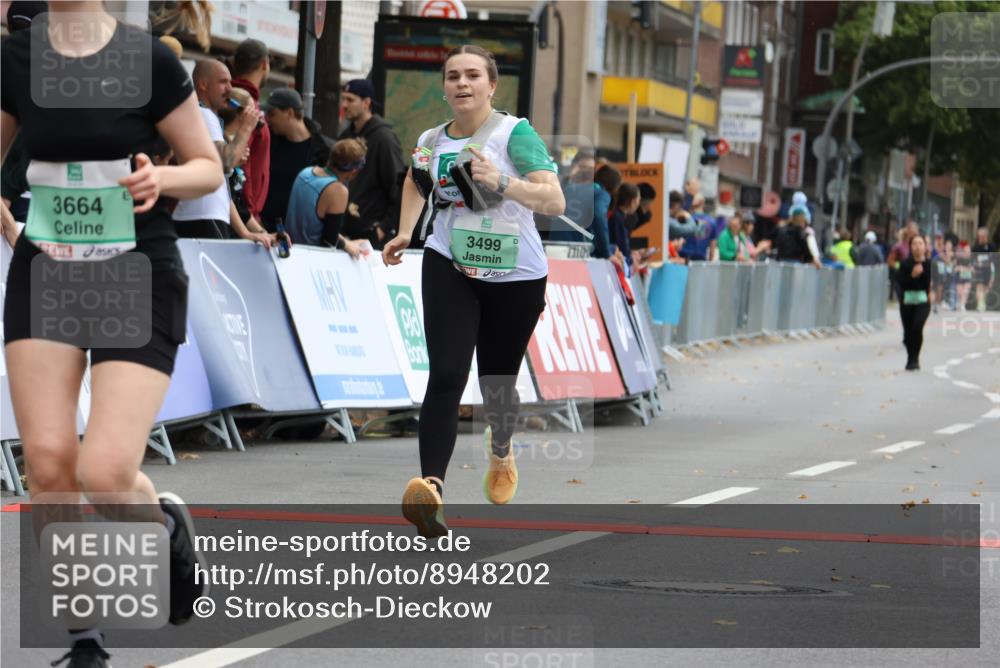 21.09.2025 - PSD Bank Halbmarathon Strokosch-Dieckow http://msf.ph/oto/8948202 21.09.2025 12:35:47 Ziel 3404, 3499, 3502, 3650, 3664 meine-sportfotos.de