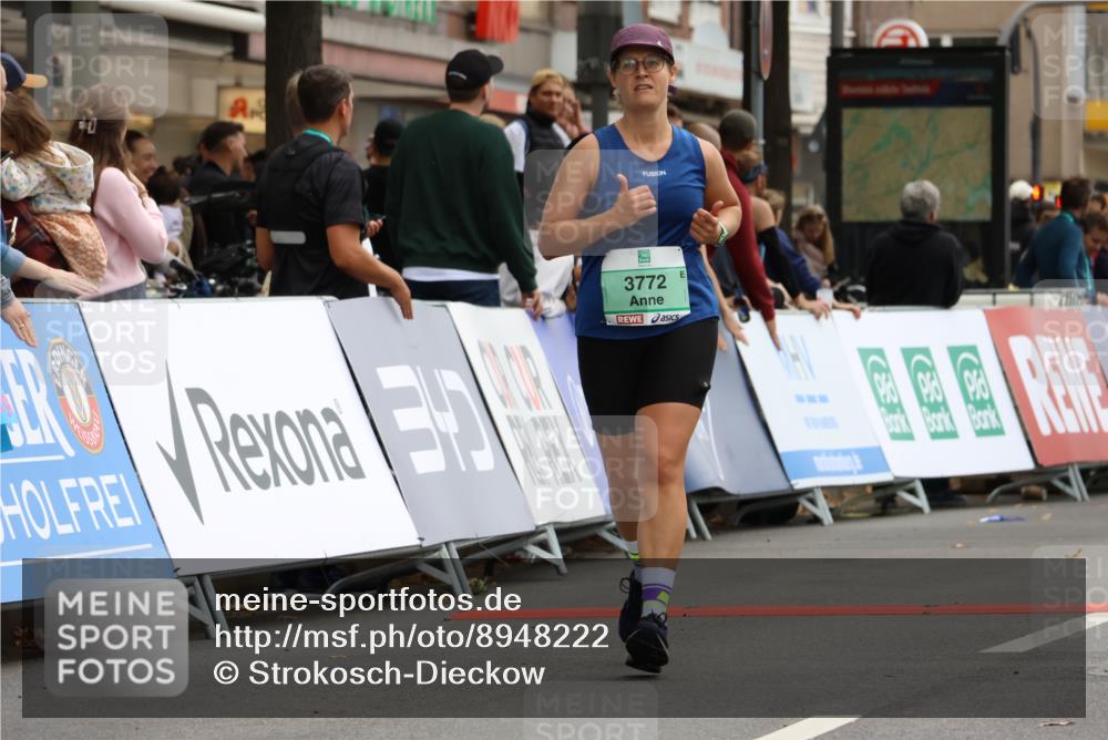 21.09.2025 - PSD Bank Halbmarathon Strokosch-Dieckow http://msf.ph/oto/8948222 21.09.2025 12:36:30 Ziel 2802, 2807, 3721, 3772 meine-sportfotos.de