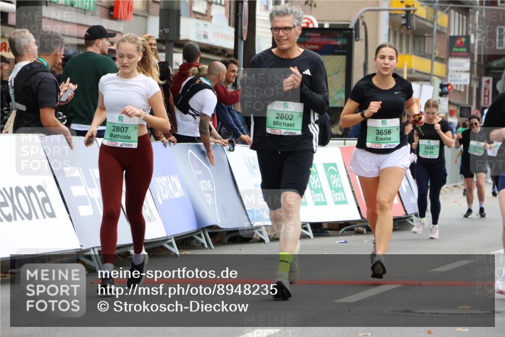 21.09.2025 - PSD Bank Halbmarathon Strokosch-Dieckow http://msf.ph/oto/8948235 21.09.2025 12:36:37 Ziel 2802, 2807, 3035, 3656, 3721, 3772 meine-sportfotos.de