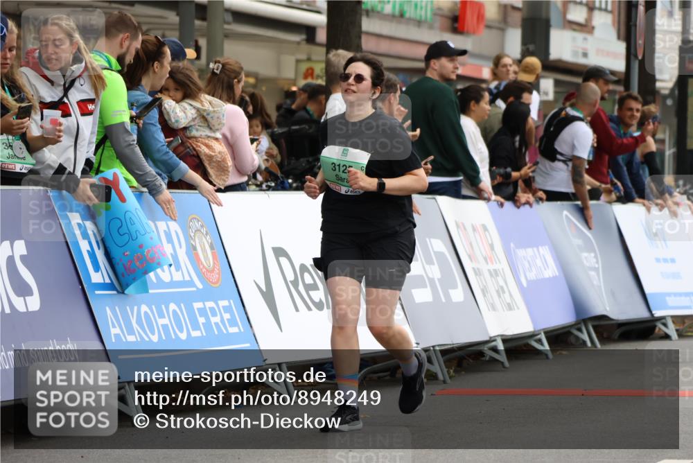 21.09.2025 - PSD Bank Halbmarathon Strokosch-Dieckow http://msf.ph/oto/8948249 21.09.2025 12:36:49 Ziel 3035, 3125, 4012 meine-sportfotos.de