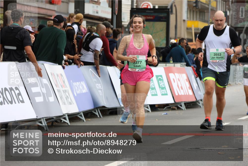 21.09.2025 - PSD Bank Halbmarathon Strokosch-Dieckow http://msf.ph/oto/8948279 21.09.2025 12:37:44 Ziel 3377, 3398, 3405, 3553, 3717, 3832 meine-sportfotos.de