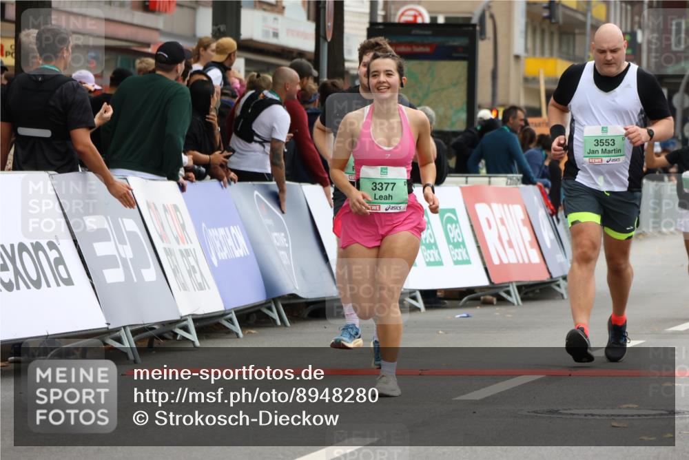 21.09.2025 - PSD Bank Halbmarathon Strokosch-Dieckow http://msf.ph/oto/8948280 21.09.2025 12:37:44 Ziel 3377, 3398, 3405, 3553, 3717, 3832 meine-sportfotos.de