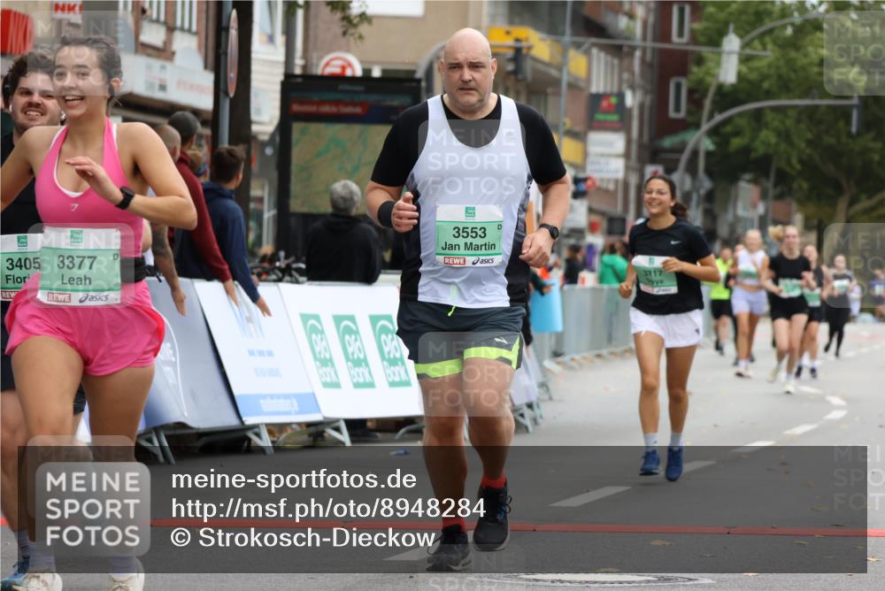 21.09.2025 - PSD Bank Halbmarathon Strokosch-Dieckow http://msf.ph/oto/8948284 21.09.2025 12:37:45 Ziel 3377, 3398, 3405, 3553, 3717, 3832 meine-sportfotos.de