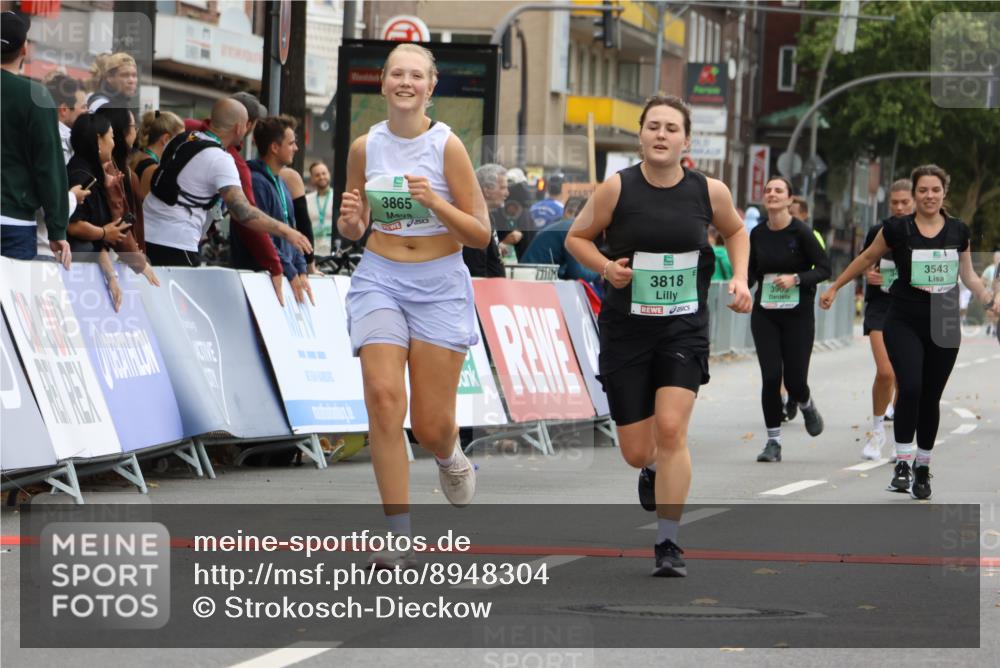 21.09.2025 - PSD Bank Halbmarathon Strokosch-Dieckow http://msf.ph/oto/8948304 21.09.2025 12:38:03 Ziel 3233, 3487, 3543, 3703, 3818, 3865, 3905 meine-sportfotos.de