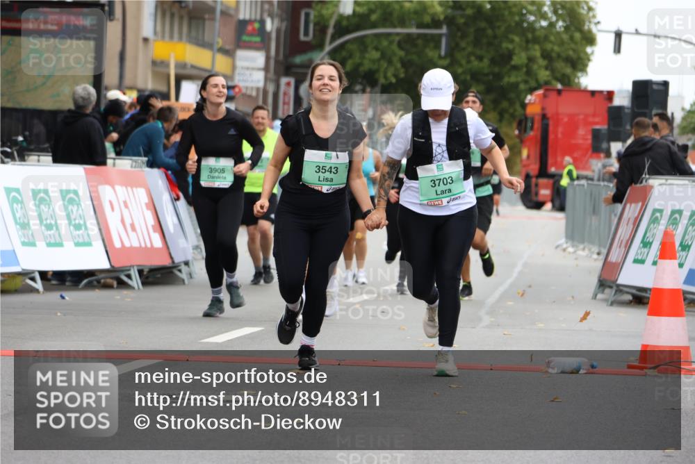 21.09.2025 - PSD Bank Halbmarathon Strokosch-Dieckow http://msf.ph/oto/8948311 21.09.2025 12:38:06 Ziel 1156, 3233, 3487, 3543, 3703, 3799, 3818, 3865, 3905 meine-sportfotos.de