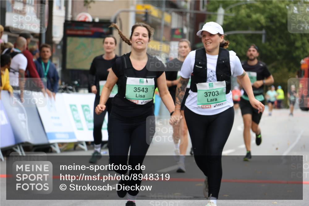 21.09.2025 - PSD Bank Halbmarathon Strokosch-Dieckow http://msf.ph/oto/8948319 21.09.2025 12:38:08 Ziel 1156, 3211, 3212, 3233, 3487, 3543, 3703, 3799, 3818, 3865, 3905 meine-sportfotos.de