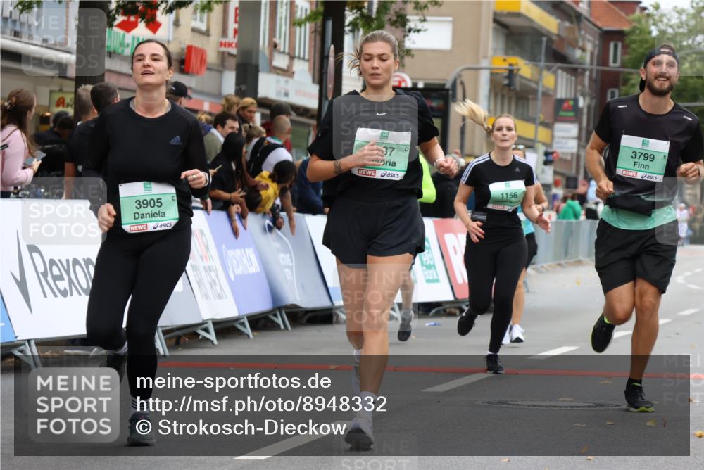 21.09.2025 - PSD Bank Halbmarathon Strokosch-Dieckow http://msf.ph/oto/8948332 21.09.2025 12:38:12 Ziel 1156, 3211, 3212, 3487, 3543, 3703, 3799, 3818, 3865, 3905 meine-sportfotos.de