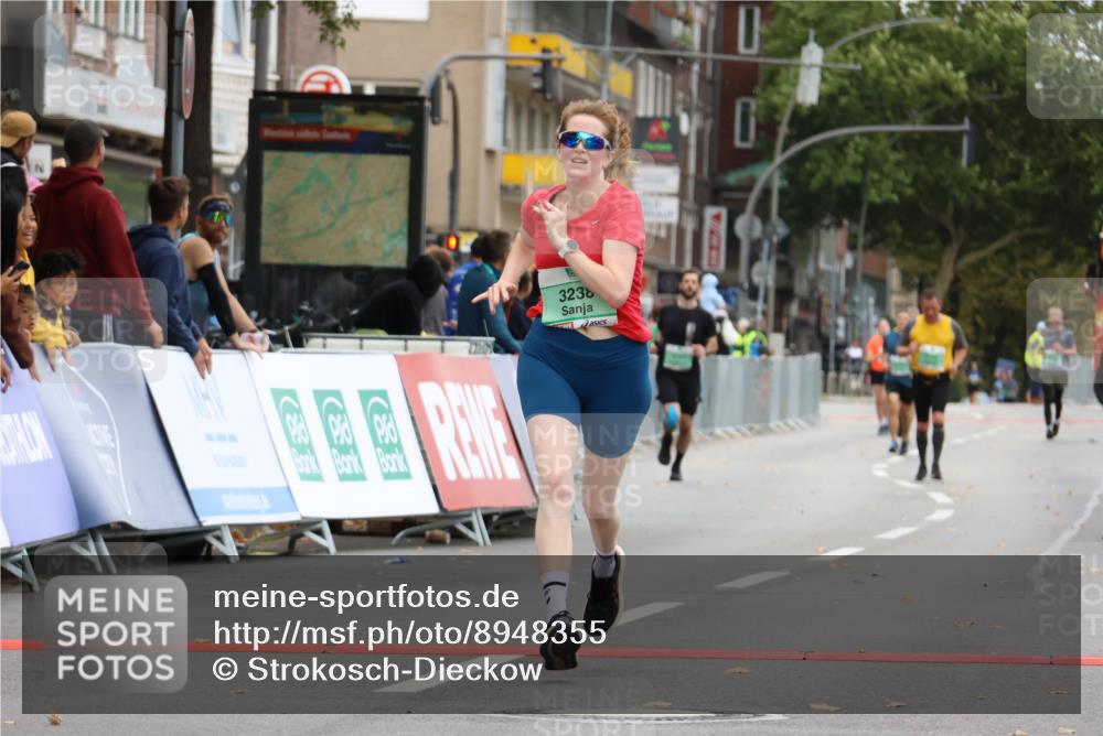 21.09.2025 - PSD Bank Halbmarathon Strokosch-Dieckow http://msf.ph/oto/8948355 21.09.2025 12:39:04 Ziel 3238, 3280, 3365 meine-sportfotos.de