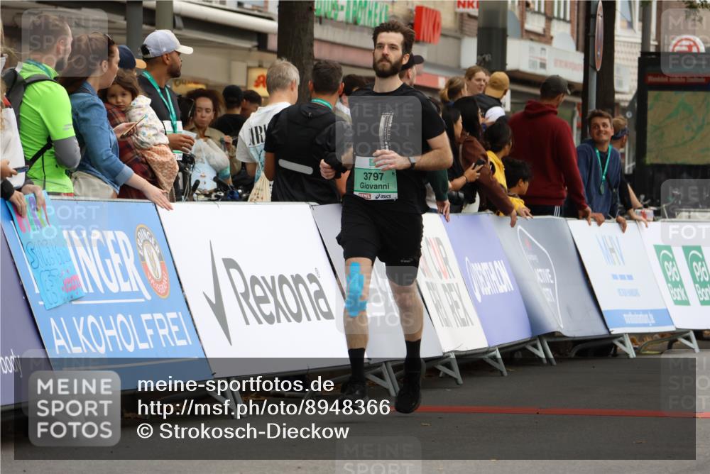21.09.2025 - PSD Bank Halbmarathon Strokosch-Dieckow http://msf.ph/oto/8948366 21.09.2025 12:39:16 Ziel 2765, 3797 meine-sportfotos.de