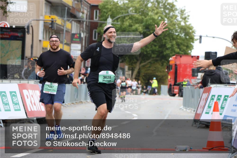 21.09.2025 - PSD Bank Halbmarathon Strokosch-Dieckow http://msf.ph/oto/8948486 21.09.2025 12:41:27 Ziel 1352, 1497, 3628 meine-sportfotos.de