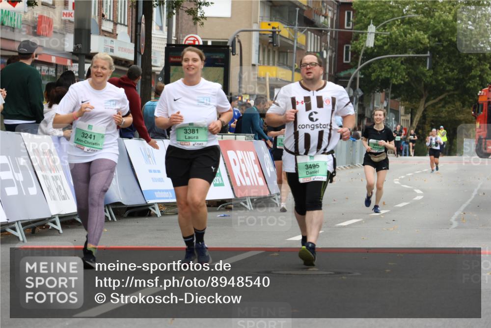 21.09.2025 - PSD Bank Halbmarathon Strokosch-Dieckow http://msf.ph/oto/8948540 21.09.2025 12:42:22 Ziel 3241, 3381, 3495, 3702 meine-sportfotos.de