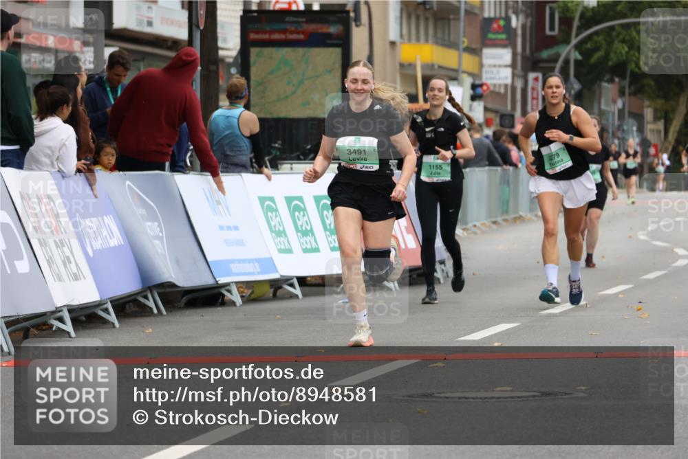 21.09.2025 - PSD Bank Halbmarathon Strokosch-Dieckow http://msf.ph/oto/8948581 21.09.2025 12:43:06 Ziel 1155, 2279, 3491 meine-sportfotos.de