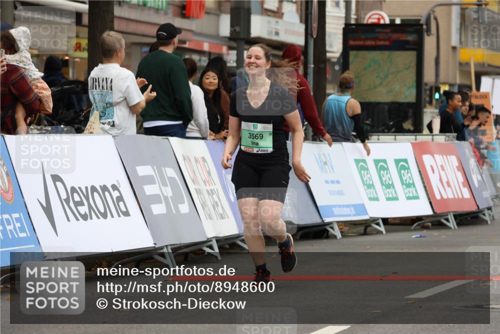 21.09.2025 - PSD Bank Halbmarathon Strokosch-Dieckow http://msf.ph/oto/8948600 21.09.2025 12:43:15 Ziel 1155, 2279, 3491, 3569, 3750 meine-sportfotos.de