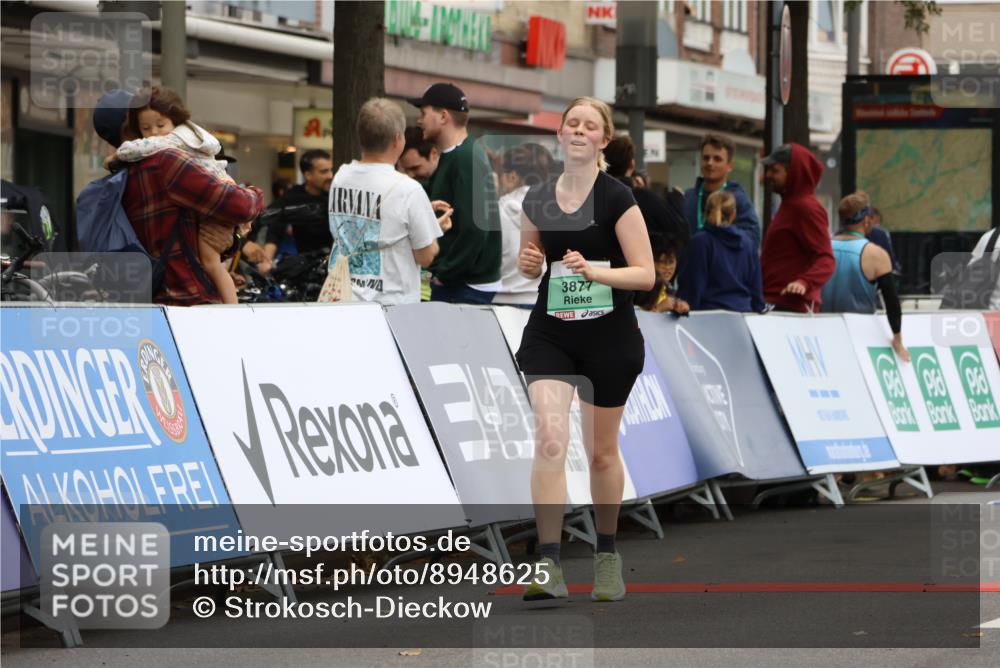 21.09.2025 - PSD Bank Halbmarathon Strokosch-Dieckow http://msf.ph/oto/8948625 21.09.2025 12:43:48 Ziel 3584, 3877 meine-sportfotos.de
