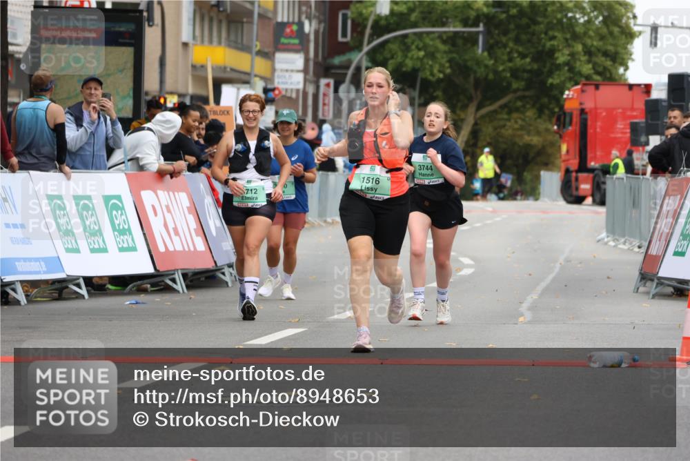 21.09.2025 - PSD Bank Halbmarathon Strokosch-Dieckow http://msf.ph/oto/8948653 21.09.2025 12:44:14 Ziel 1516, 3712, 3714, 3744 meine-sportfotos.de