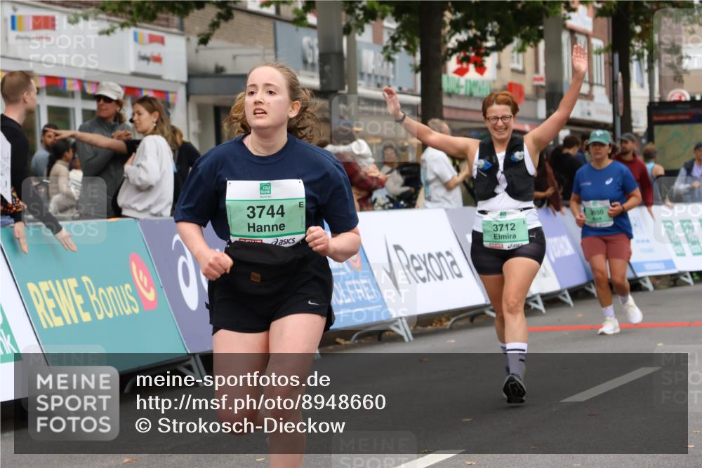 21.09.2025 - PSD Bank Halbmarathon Strokosch-Dieckow http://msf.ph/oto/8948660 21.09.2025 12:44:21 Ziel 1516, 3712, 3714, 3744, 3850 meine-sportfotos.de