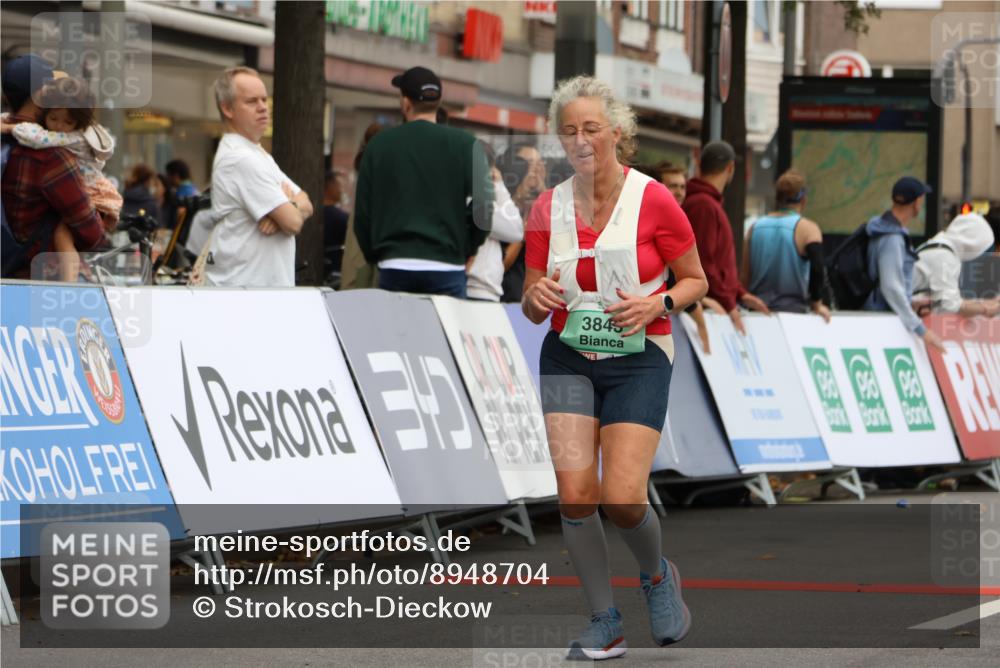21.09.2025 - PSD Bank Halbmarathon Strokosch-Dieckow http://msf.ph/oto/8948704 21.09.2025 12:45:29 Ziel 3843 meine-sportfotos.de