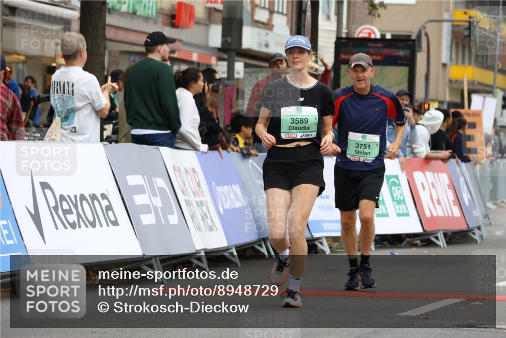 21.09.2025 - PSD Bank Halbmarathon Strokosch-Dieckow http://msf.ph/oto/8948729 21.09.2025 12:46:00 Ziel 1153, 3589, 3751 meine-sportfotos.de