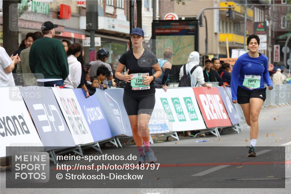 21.09.2025 - PSD Bank Halbmarathon Strokosch-Dieckow http://msf.ph/oto/8948797 21.09.2025 12:47:52 Ziel 1280, 1974, 3579 meine-sportfotos.de