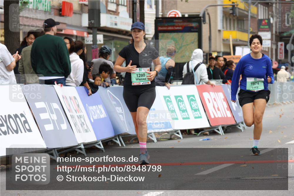 21.09.2025 - PSD Bank Halbmarathon Strokosch-Dieckow http://msf.ph/oto/8948798 21.09.2025 12:47:52 Ziel 1280, 1974, 3579 meine-sportfotos.de
