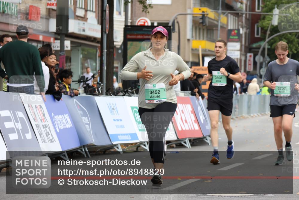 21.09.2025 - PSD Bank Halbmarathon Strokosch-Dieckow http://msf.ph/oto/8948829 21.09.2025 12:48:55 Ziel 3452, 3608, 3707 meine-sportfotos.de
