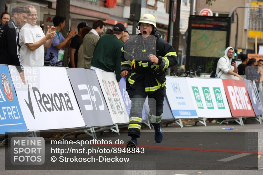 21.09.2025 - PSD Bank Halbmarathon Strokosch-Dieckow http://msf.ph/oto/8948843 21.09.2025 12:49:23 Ziel 2042 meine-sportfotos.de