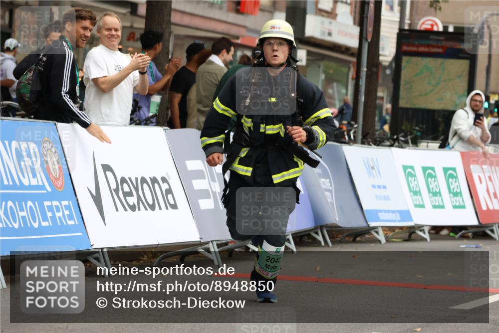 21.09.2025 - PSD Bank Halbmarathon Strokosch-Dieckow http://msf.ph/oto/8948850 21.09.2025 12:49:23 Ziel 2042 meine-sportfotos.de