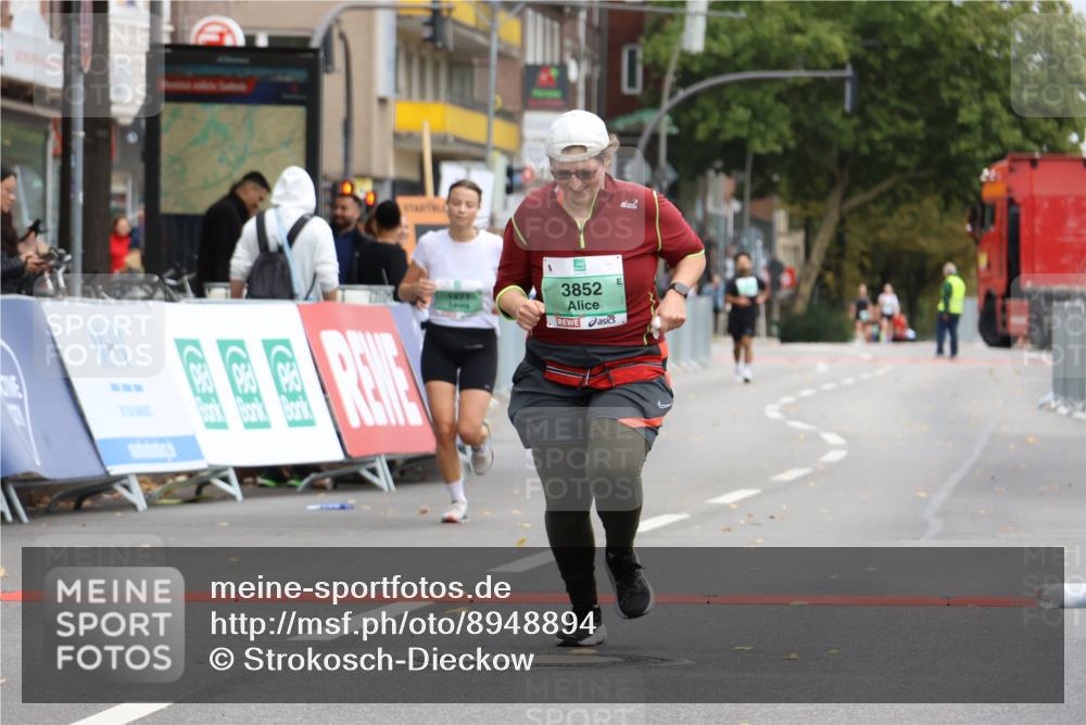 21.09.2025 - PSD Bank Halbmarathon Strokosch-Dieckow http://msf.ph/oto/8948894 21.09.2025 12:50:34 Ziel 1277, 3852 meine-sportfotos.de