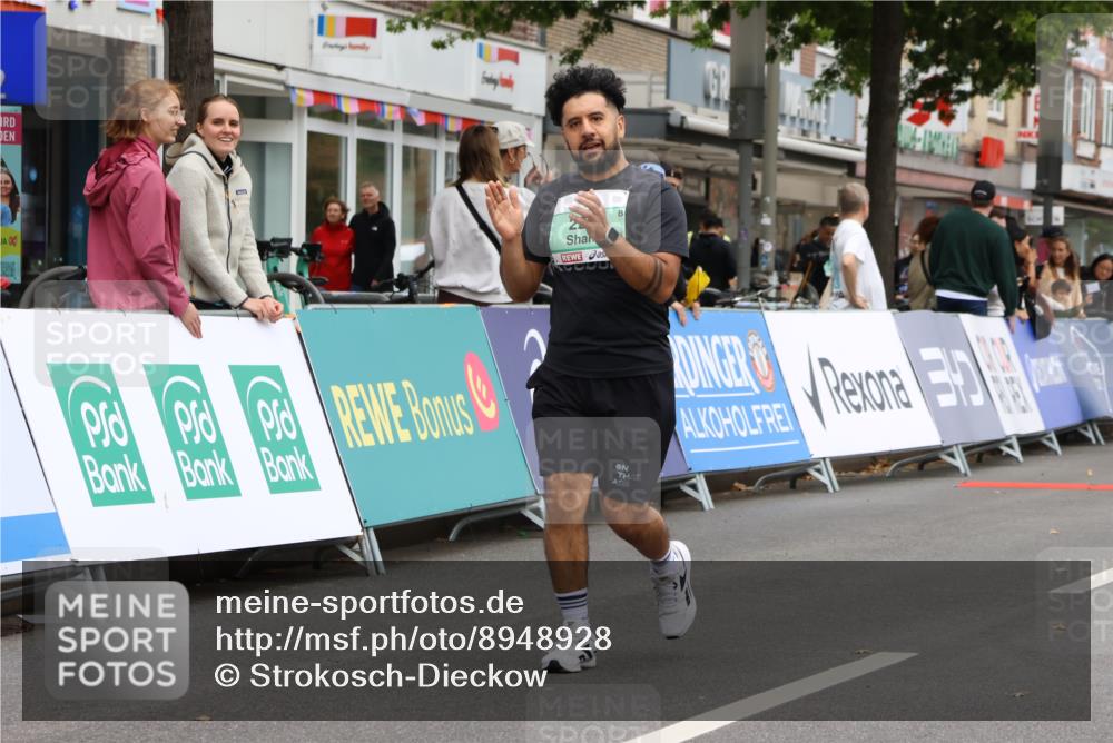 21.09.2025 - PSD Bank Halbmarathon Strokosch-Dieckow http://msf.ph/oto/8948928 21.09.2025 12:51:12 Ziel 2206 meine-sportfotos.de