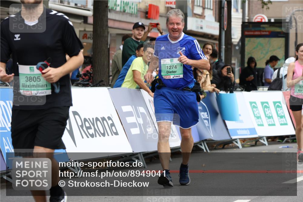 21.09.2025 - PSD Bank Halbmarathon Strokosch-Dieckow http://msf.ph/oto/8949041 21.09.2025 12:54:25 Ziel 1274, 3341, 3764, 3804, 3805 meine-sportfotos.de
