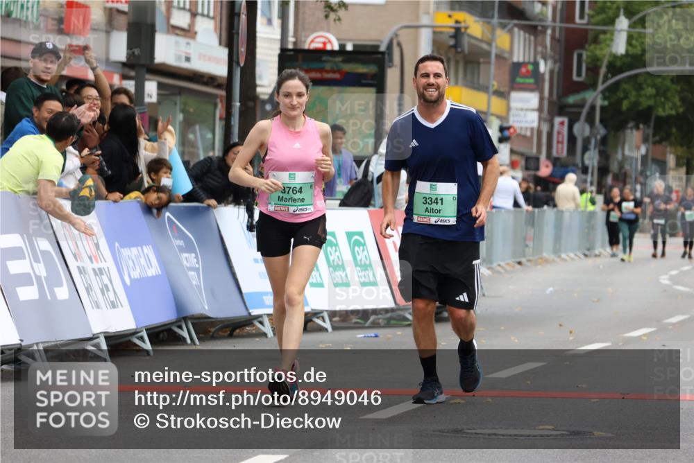 21.09.2025 - PSD Bank Halbmarathon Strokosch-Dieckow http://msf.ph/oto/8949046 21.09.2025 12:54:27 Ziel 1274, 3341, 3764, 3804, 3805 meine-sportfotos.de