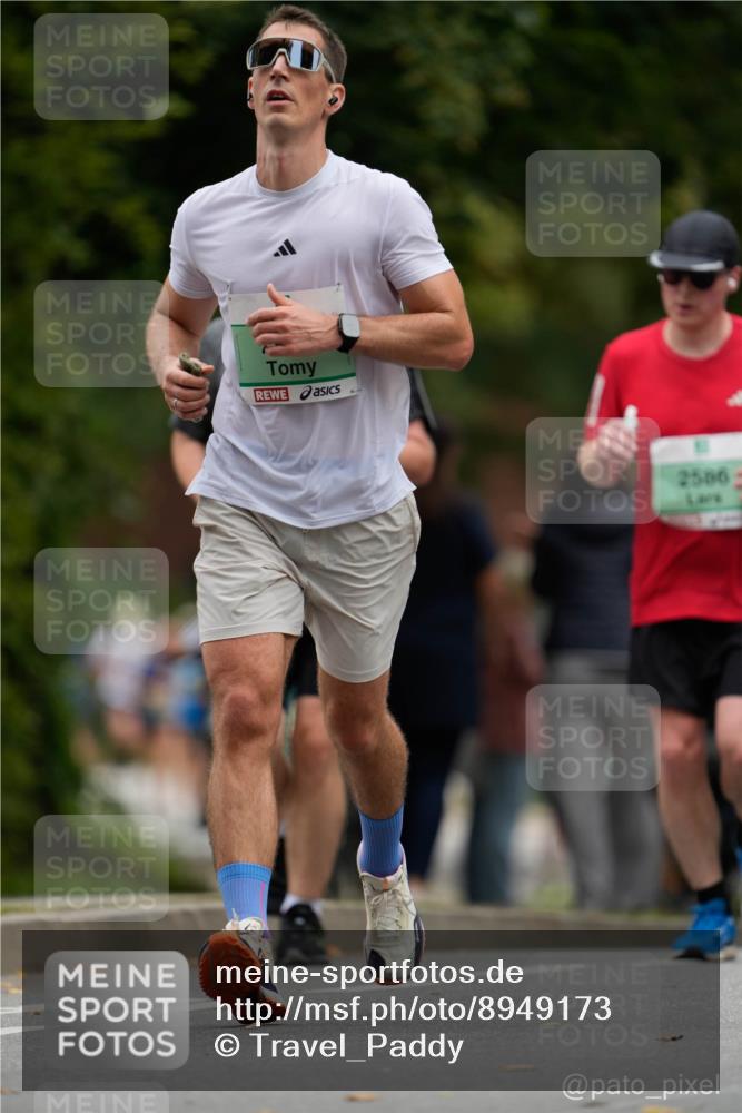 21.09.2025 - PSD Bank Halbmarathon Patografie http://msf.ph/oto/8949173 21.09.2025 10:17:10 Laufen 2586 meine-sportfotos.de