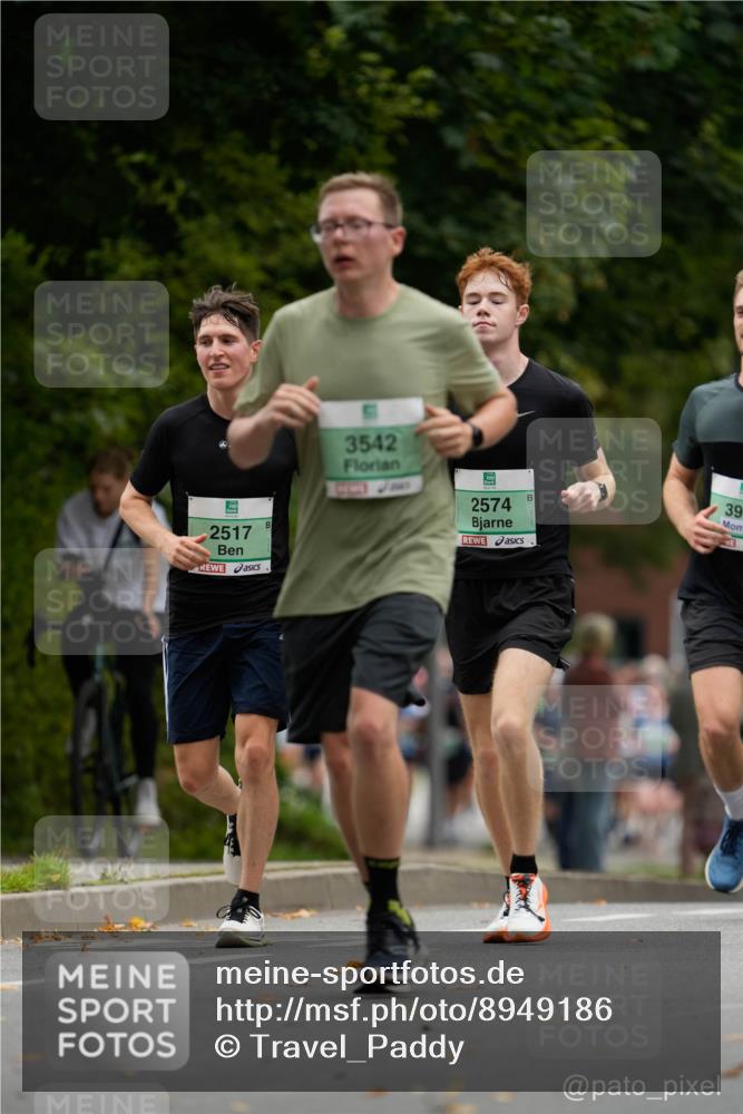 21.09.2025 - PSD Bank Halbmarathon Patografie http://msf.ph/oto/8949186 21.09.2025 10:21:04 Laufen 2517, 3542, 2574, 39 meine-sportfotos.de