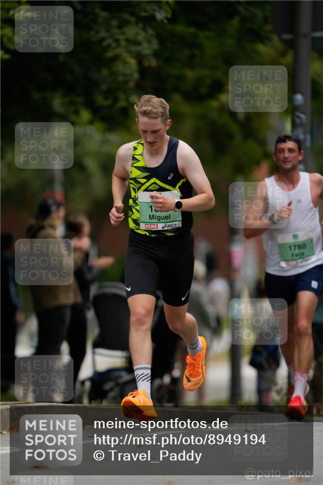 21.09.2025 - PSD Bank Halbmarathon Patografie http://msf.ph/oto/8949194 21.09.2025 09:49:47 Laufen 1780 meine-sportfotos.de