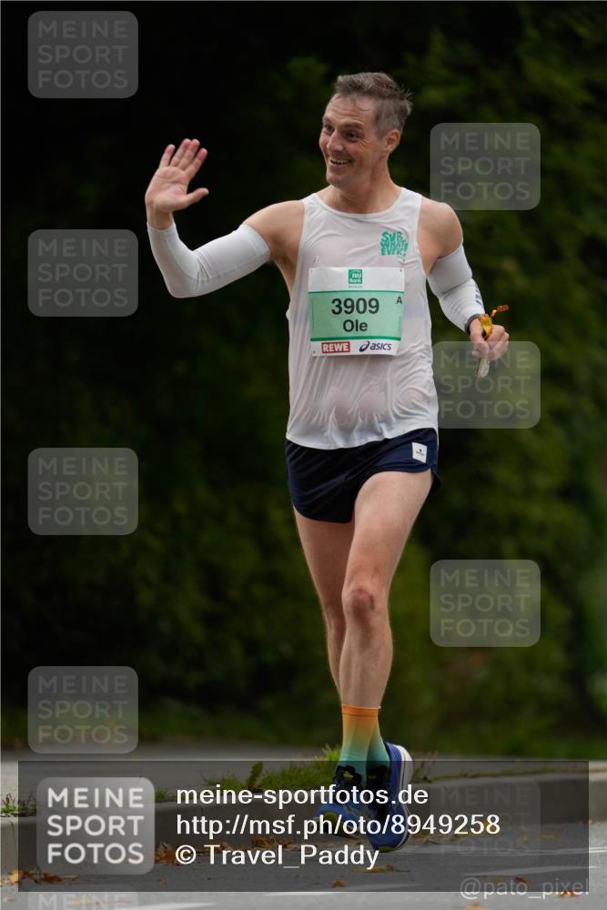 21.09.2025 - PSD Bank Halbmarathon Patografie http://msf.ph/oto/8949258 21.09.2025 10:04:37 Laufen 3909 meine-sportfotos.de