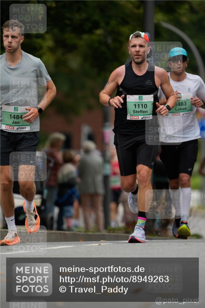 21.09.2025 - PSD Bank Halbmarathon Patografie http://msf.ph/oto/8949263 21.09.2025 10:05:26 Laufen 1484, 1110, 1483 meine-sportfotos.de